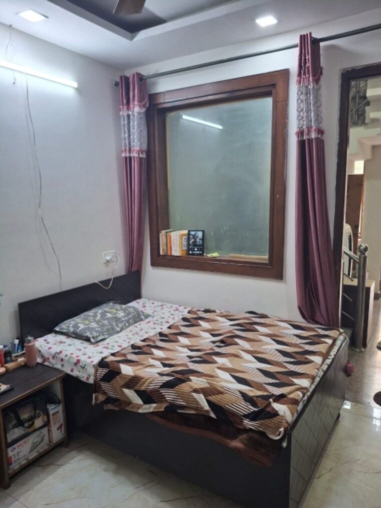 Bedroom, rwa-apartments-sector-26 4 Bedroom 112 Sq.Mt. Independent House In Sector 26 Noida 8398020