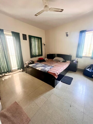 Living Room in 3 BHK Apartment at Indiranagar – for Rent