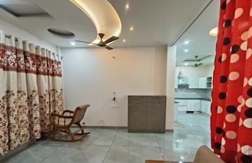 Living Room in 2.5 BHK Independent House at Gomti Nagar – for Rent