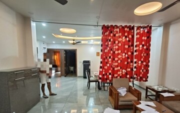 Living Room in 2.5 BHK Independent House at Gomti Nagar – for Rent