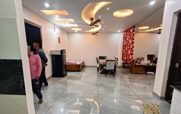 Living Room in 2.5 BHK Independent House at Gomti Nagar – for Rent
