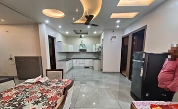 Living Room in 2.5 BHK Independent House at Gomti Nagar – for Rent