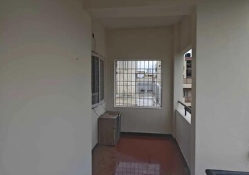 Furnished Amenities in 3 BHK Apartment at C V Raman Nagar – for Rent