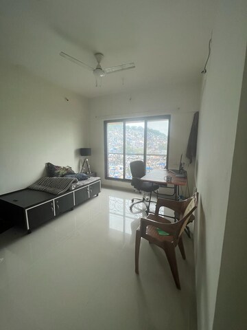 2 BHK Apartment For Sale in Mayfair Housing Hillcrest, Vikhroli West