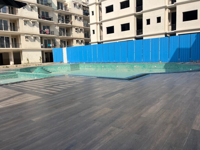 Swimming Pool, signature-global-park 3 Bedroom 1119 Sq.Ft. Builder Floor In Sohna Sector 36 Gurgaon 8398247