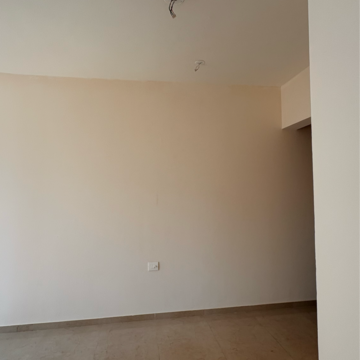 Room in 2 BHK Apartment at Piramal Vaikunth Cluster 2, Ashok Nagar – for Rent