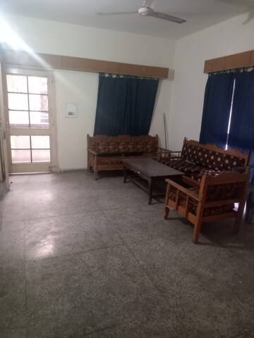 Living Room in 3.5 BHK Apartment at Sector 5 – for Rent