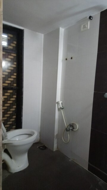 Attached Bathroom in 1 BHK Apartment at Rosa Classic Apartment, Kasarvadavali – for Rent