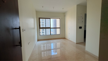 Room in 2 BHK Apartment at Kalpataru Paramount E, Majiwada – for Rent
