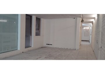 Room in  Shop at Lajpat Nagar – for Rent