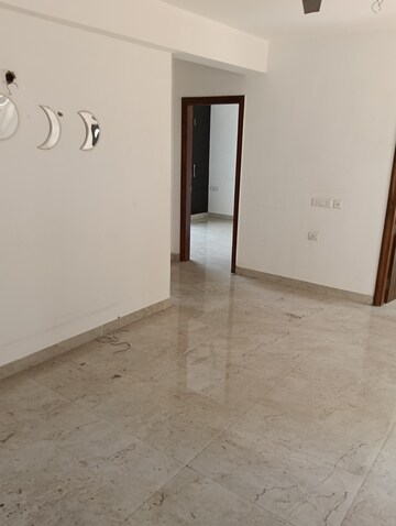 Room in 3 BHK Apartment at Uninav Bliss, Raj Nagar Extension – for Rent