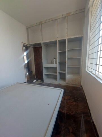 Room in 2 BHK Apartment at New Thippasandra – for Rent
