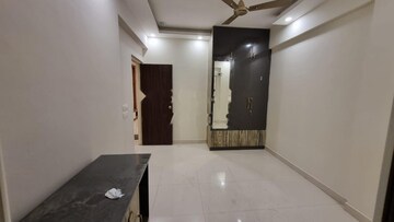 Room in 2 BHK Apartment at Candeur Landmark, Varthur – for Rent