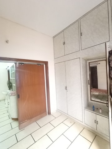 Room in 2 BHK Independent House at Sector 11 – for Rent