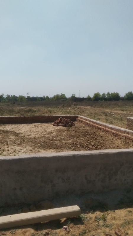 Plot For Sale in Deepak Enclave Banthala F