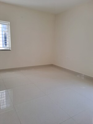 Room in 3 BHK Apartment at Tellapur – for Sale
