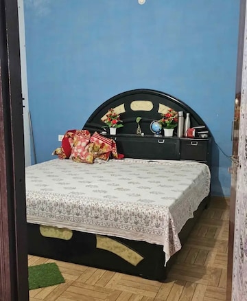 Bedroom in 2 BHK Villa at Aliganj – for Rent