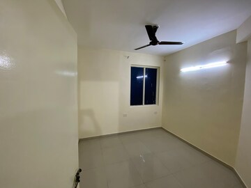 Room in 2 BHK Apartment at ROF Amaltas, Sector 92 – for Rent