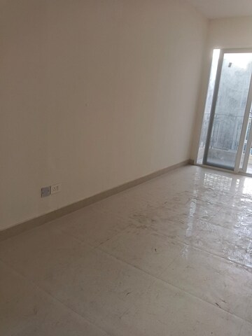 2 BHK Apartment For Rent in ROF Amaltas, Sector 92