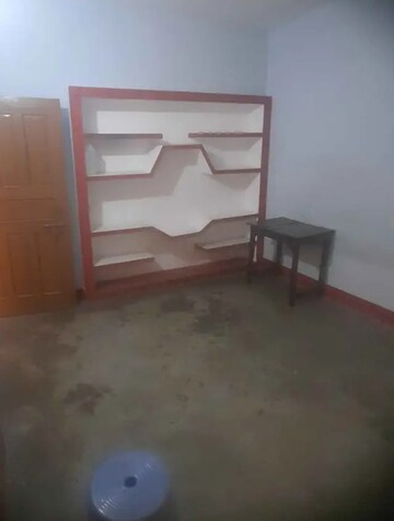 Room in 1 BHK Villa at Aliganj – for Rent