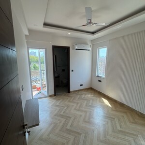 Bedroom in 3 BHK Builder Floor at Lion Green Valley, Sohna Sector 33 – for Sale