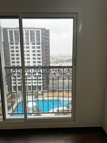 Room in 4 BHK Apartment at Sobha Windsor, Whitefield – for Rent