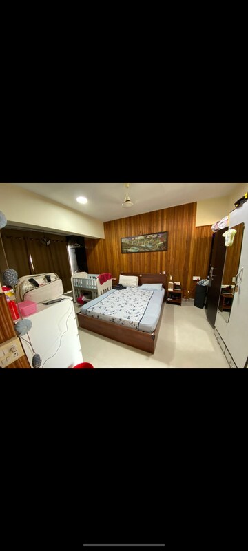 2 BHK Apartment For Rent in Krypton Tower, Prabhadevi