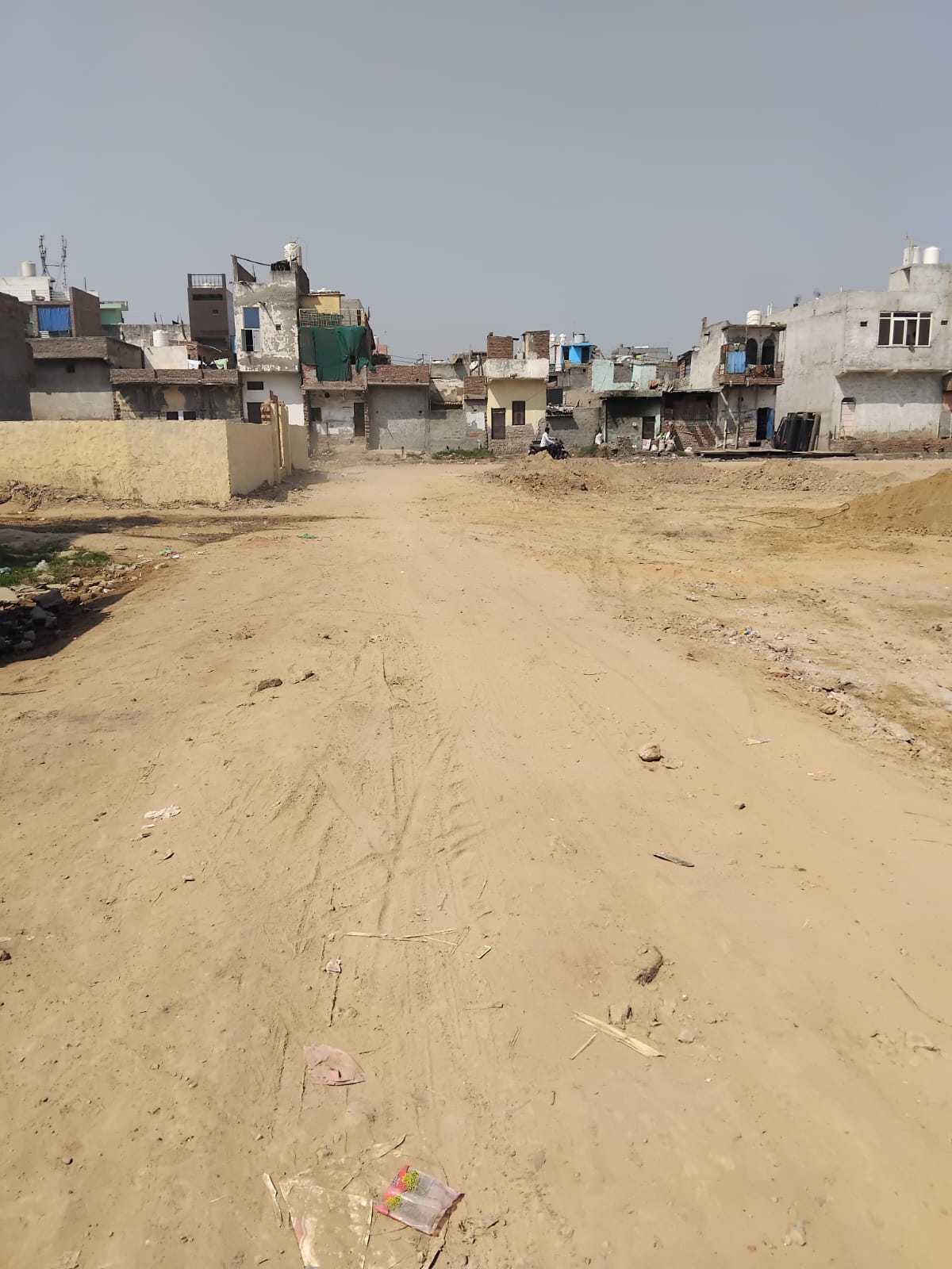 Plot For Sale in Sanjay Colony Sec23 B P S