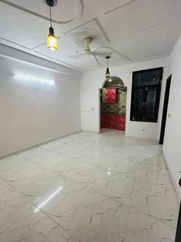 Room in 1 BHK Apartment at Saket – for Rent