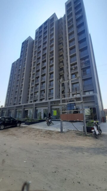 3 BHK Apartment – Exterior View View at Shela - for Rent