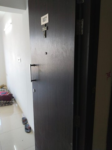 Room in 3 BHK Apartment at Shapoorji Pallonji Joyville Hinjewadi, Hinjewadi – for Rent
