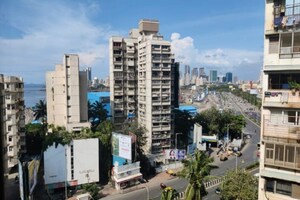 2 BHK Apartment – Exterior View View at Seagull Apartment, Tardeo - for Sale