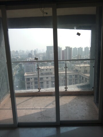 Room in 1 BHK Apartment at Lotus Link Square, Malad West – for Rent