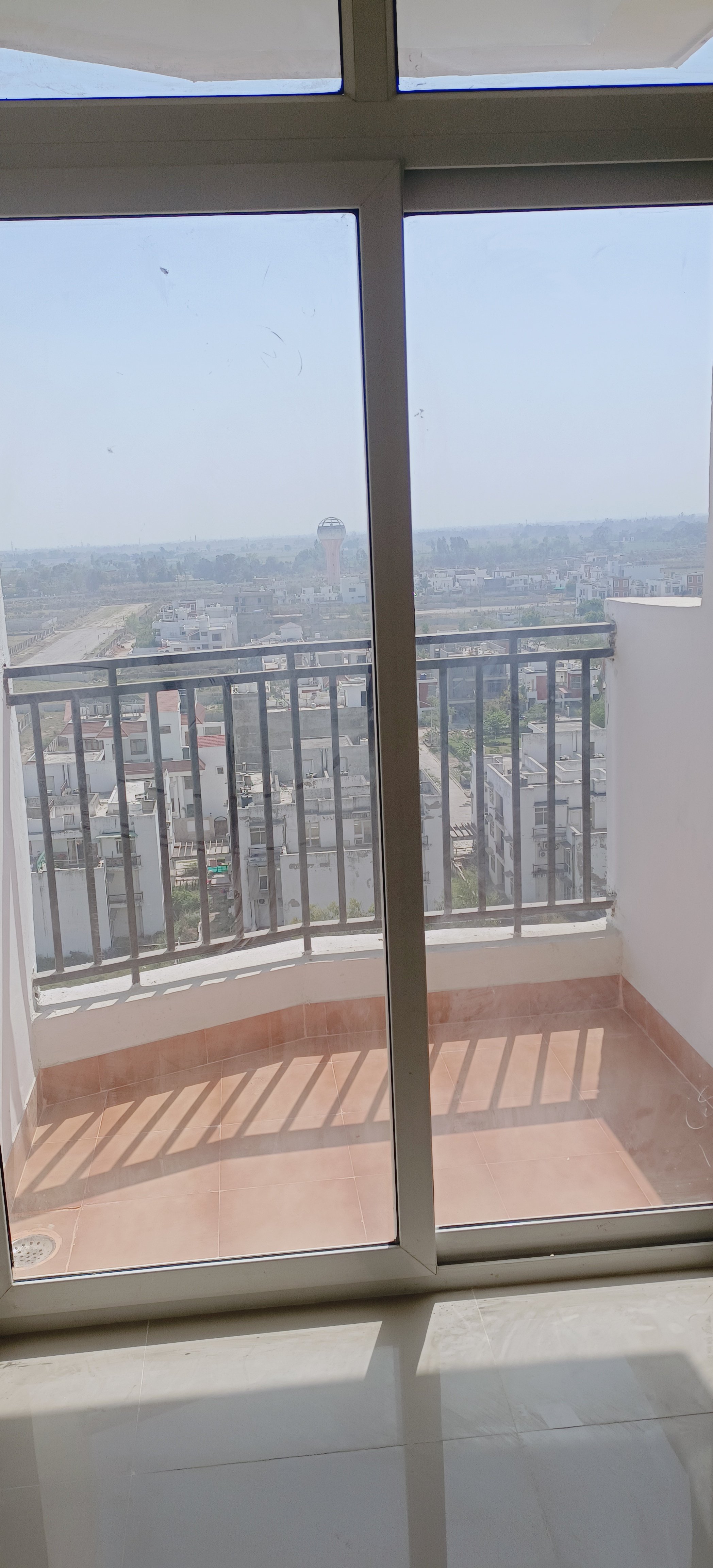 3.5 BHK + Servant Room Apartment For Sale in Ansal Celebrity Meadows