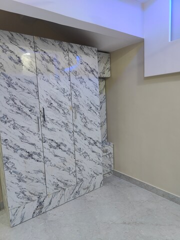 Room in 1 BHK Builder Floor at Vasai West – for Rent