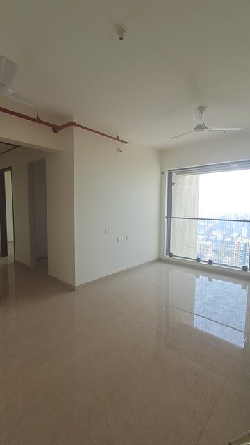 2 BHK Apartment For Rent in Dosti Eastern Bay, Wadala