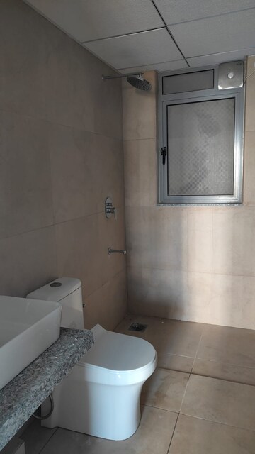 Bathroom in 2 BHK Apartment at Kalpataru Immensa, Kolshet Road – for Sale
