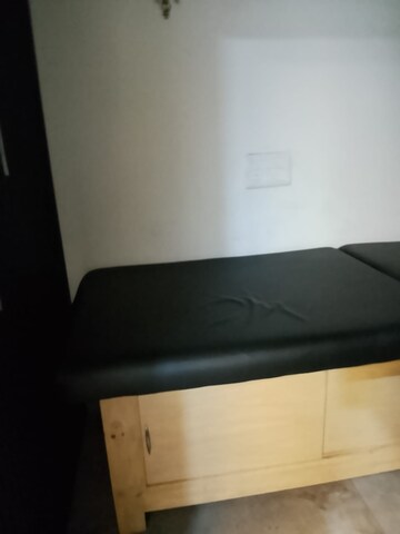 Bedroom in  Shop at Lajpat Nagar – for Rent