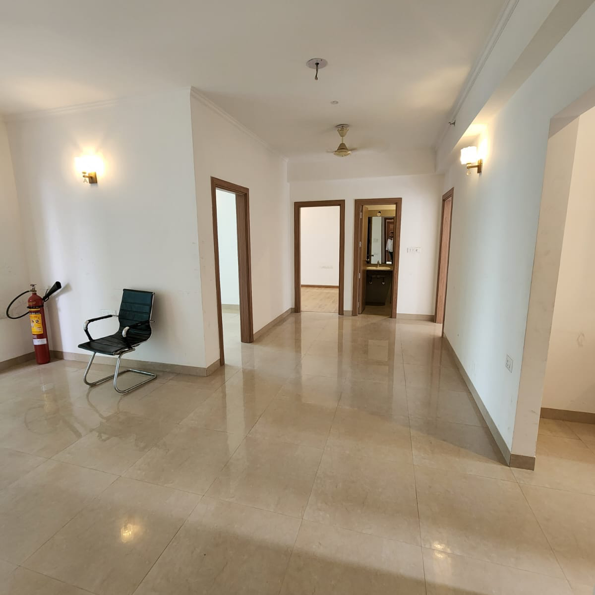 3.5 BHK + Servant Room 1675 Sq.Ft. Apartment in ATS Nobility