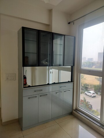 Room in 2 BHK Apartment at Tata La Vida, Sector 113 – for Rent