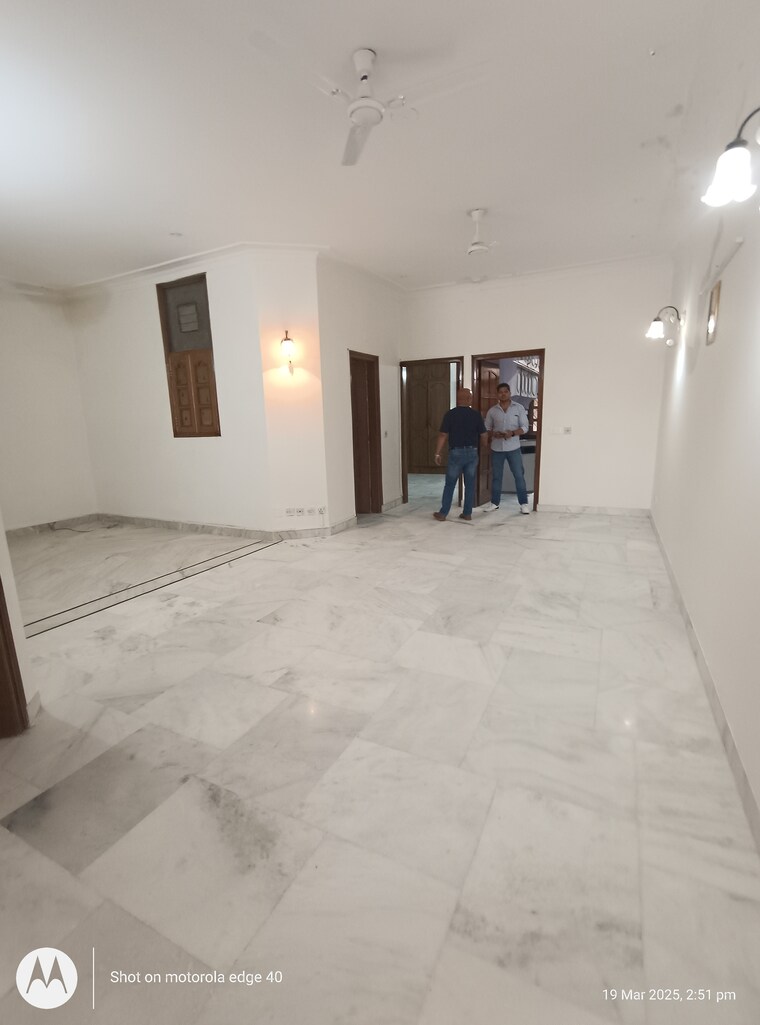 undefined, malviya nagar 6+ Bedroom 4500 Sq.Ft. Penthouse In Malviya Nagar Delhi 8399436