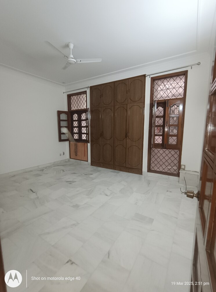 Room, malviya nagar 6+ Bedroom 4500 Sq.Ft. Penthouse In Malviya Nagar Delhi 8399436