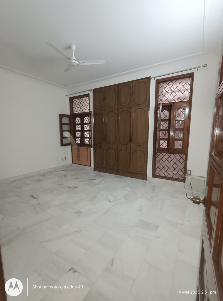 Room, malviya nagar 6+ Bedroom 4500 Sq.Ft. Penthouse In Malviya Nagar Delhi 8399436