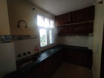 Kitchen in 3 BHK Apartment at Panchkula Urban Estate – for Rent