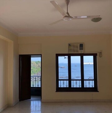 3 BHK Apartment For Rent in Colaba