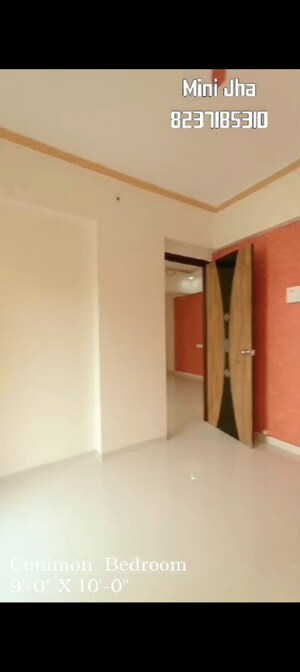 Room in 1 BHK Apartment at Shriram Tower, Nalasopara West – for Sale