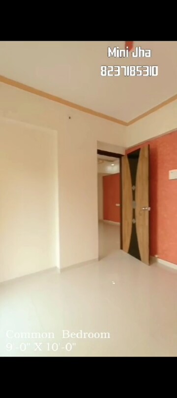 Room in 1 BHK Apartment at Shriram Tower, Nalasopara West – for Sale