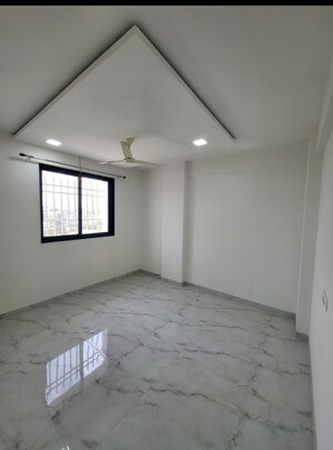 Room in 3 BHK Apartment at Indira Nagar – for Sale