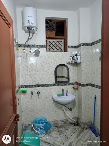 2 BHK Builder Floor For Rent in Sector 23