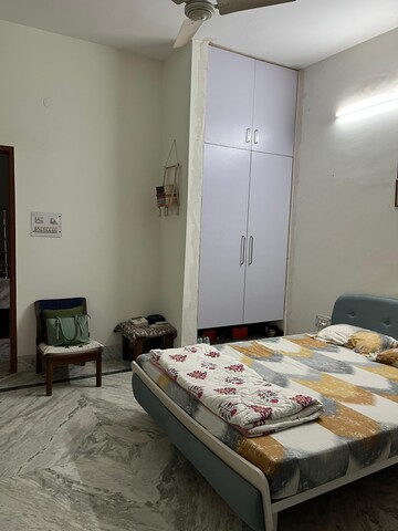 Bedroom in 2 BHK Builder Floor at Sector 23 – for Rent